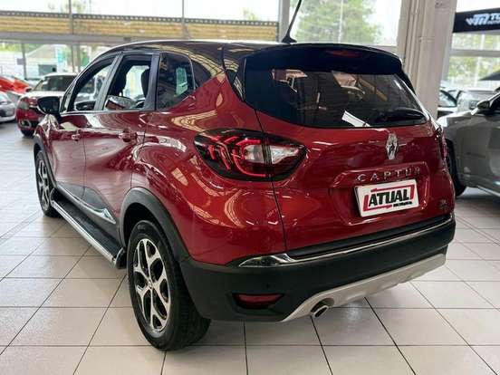 RENAULT-CAPTUR-2021