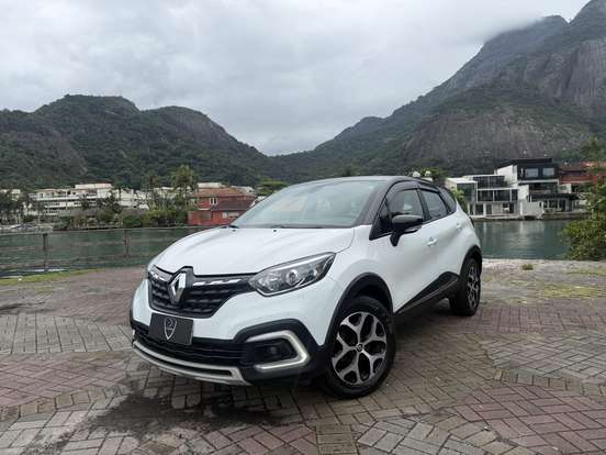 RENAULT-CAPTUR-2021