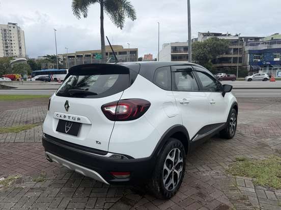 RENAULT-CAPTUR-1.3 TCE FLEX INTENSE X-TRONIC RENAULT-CAPTUR-2021