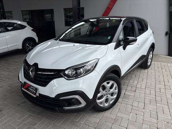 RENAULT-CAPTUR-2021