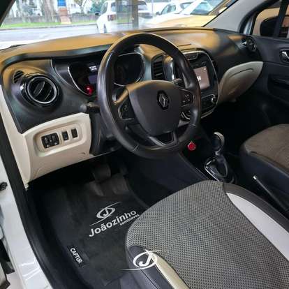RENAULT-CAPTUR-2018