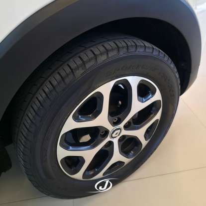 RENAULT-CAPTUR-2018