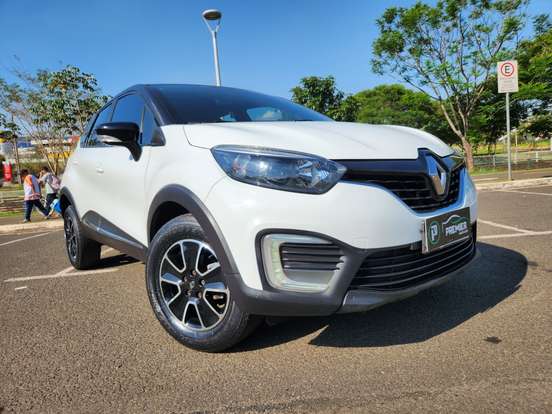 RENAULT-CAPTUR-2020