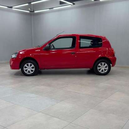 RENAULT-CLIO-2012