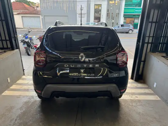 RENAULT-DUSTER-2024