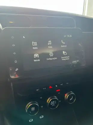 RENAULT-DUSTER-2022