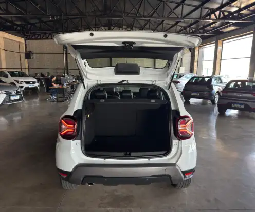 RENAULT-DUSTER-2024