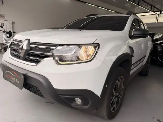 RENAULT-DUSTER-2023