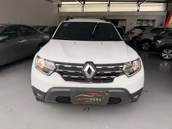 RENAULT-DUSTER-2023