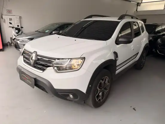 RENAULT-DUSTER-2023