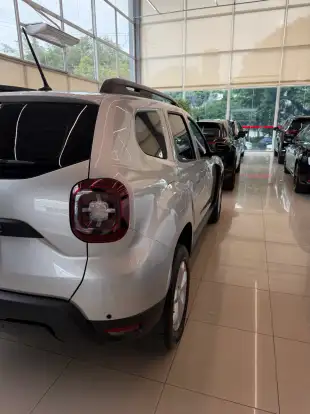RENAULT-DUSTER-2020