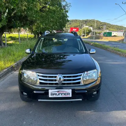 RENAULT-DUSTER-2013