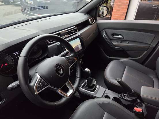 RENAULT-DUSTER-2025