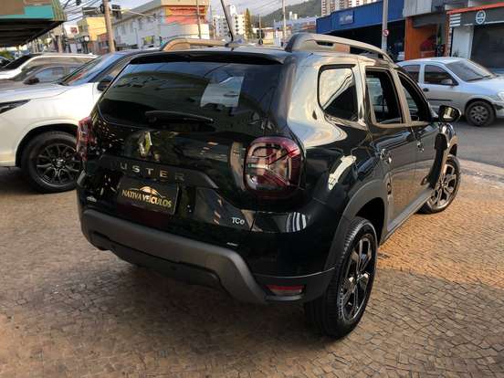 RENAULT-DUSTER-2024