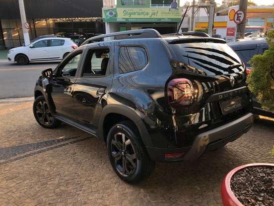 RENAULT-DUSTER-2024