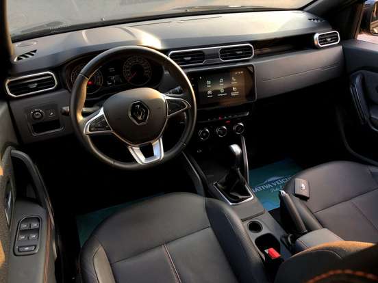 RENAULT-DUSTER-2024
