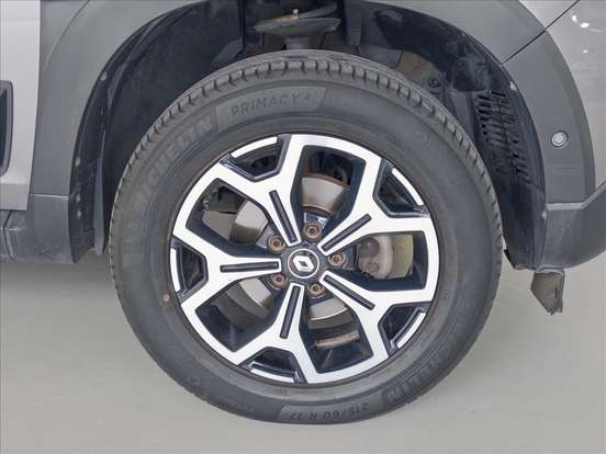 RENAULT-DUSTER-2022