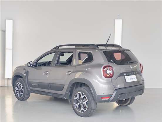 RENAULT-DUSTER-2022