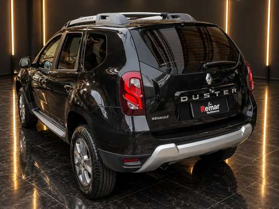 RENAULT-DUSTER-2018