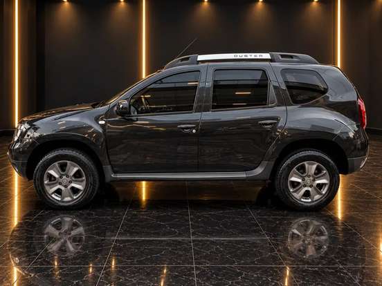 RENAULT-DUSTER-2018