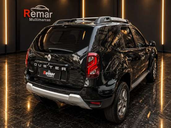 RENAULT-DUSTER-2018