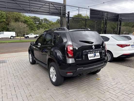 RENAULT-DUSTER-2019