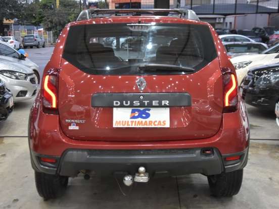 RENAULT-DUSTER-2018