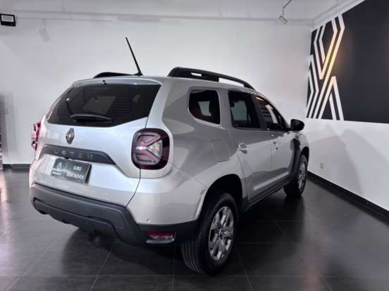 RENAULT-DUSTER-2025