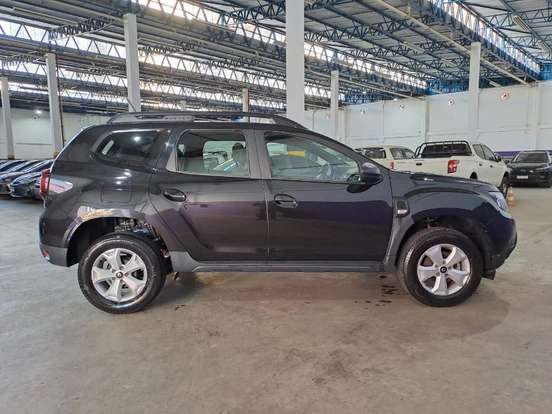 RENAULT-DUSTER-2025