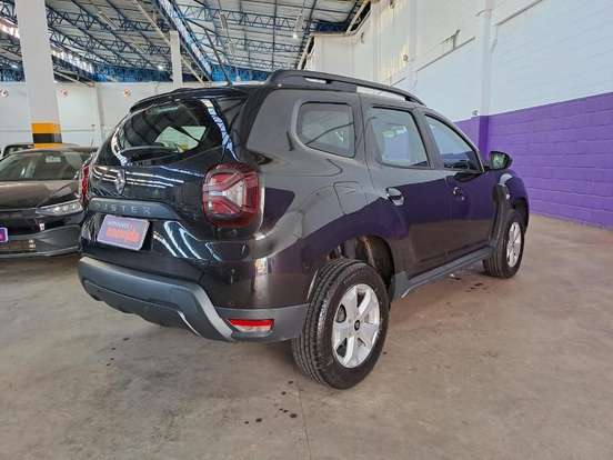 RENAULT-DUSTER-2025