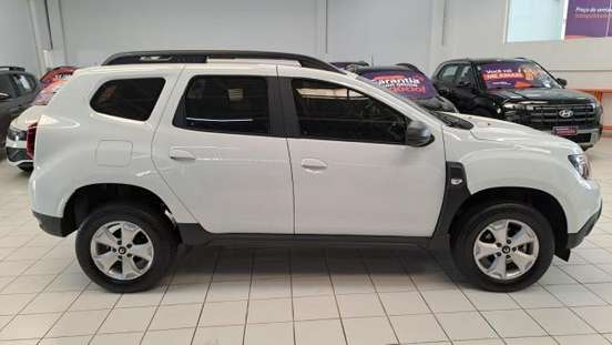 RENAULT-DUSTER-2025