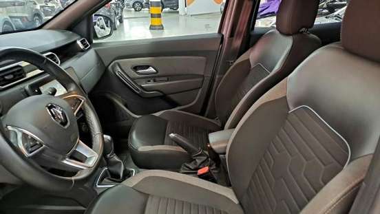 RENAULT-DUSTER-2025