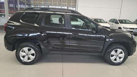 RENAULT-DUSTER-2025