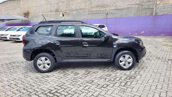 RENAULT-DUSTER-2024