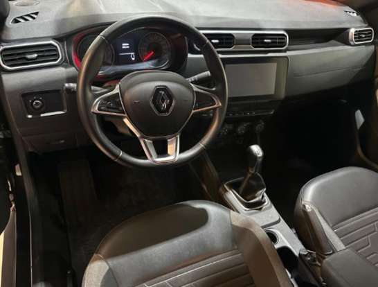 RENAULT-DUSTER-2025