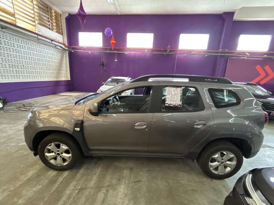 RENAULT-DUSTER-2025