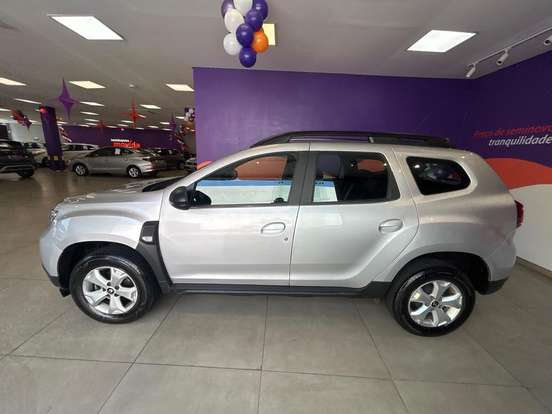 RENAULT-DUSTER-2024