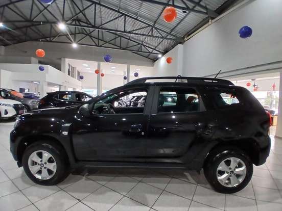 RENAULT-DUSTER-2025