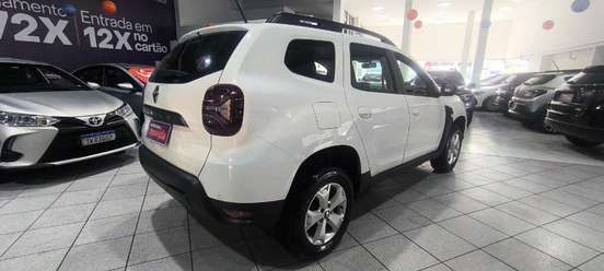 RENAULT-DUSTER-2024