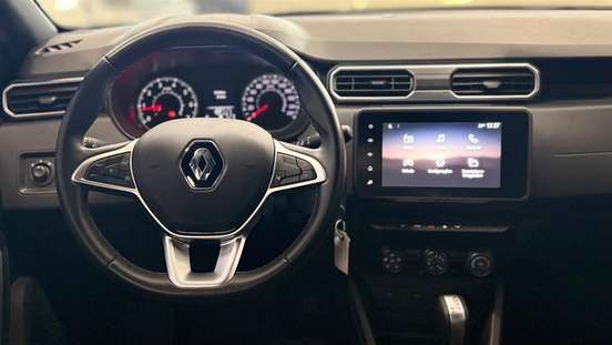 RENAULT-DUSTER-2023