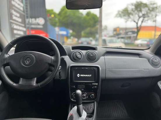 RENAULT-DUSTER-2014