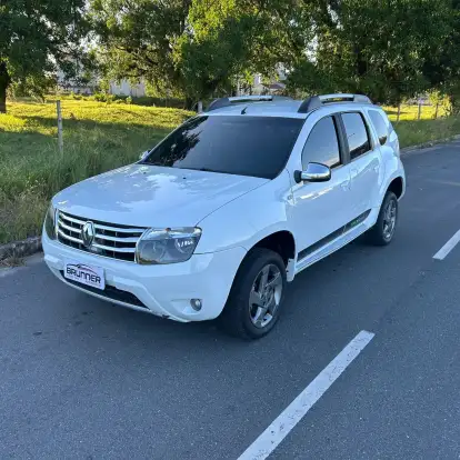 RENAULT-DUSTER-2013