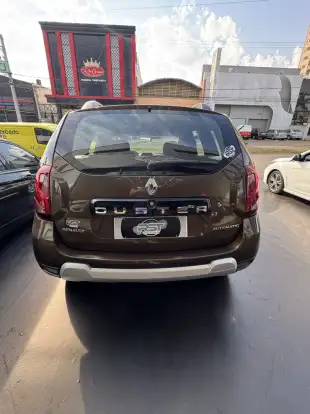 RENAULT-DUSTER-2015