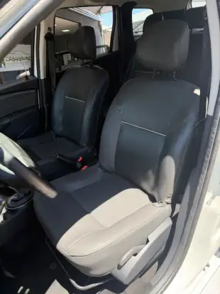 RENAULT-DUSTER-2012