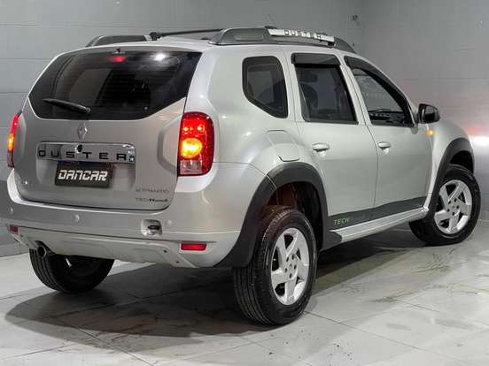 RENAULT-DUSTER-2.0 DYNAMIQUE 4X2 16V FLEX 4P AUTOMÁTICO RENAULT-DUSTER-2012