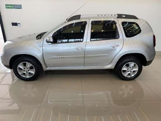 RENAULT-DUSTER-2.0 DYNAMIQUE 4X2 16V FLEX 4P AUTOMÁTICO RENAULT-DUSTER-2016