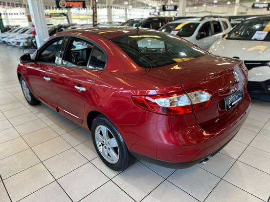 RENAULT-FLUENCE-2012