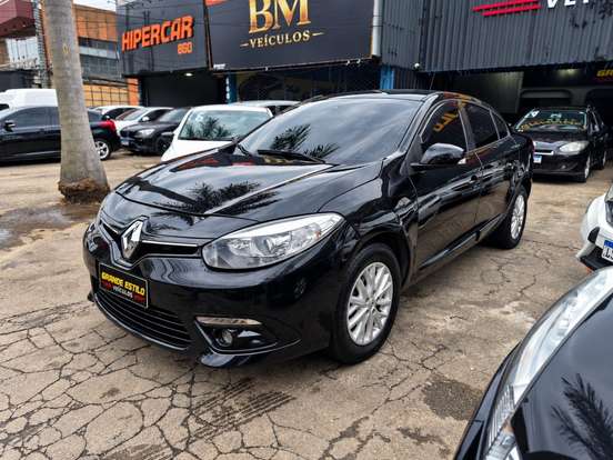 RENAULT-FLUENCE-2.0 DYNAMIQUE PLUS 16V FLEX 4P AUTOMÁTICO RENAULT-FLUENCE-2017