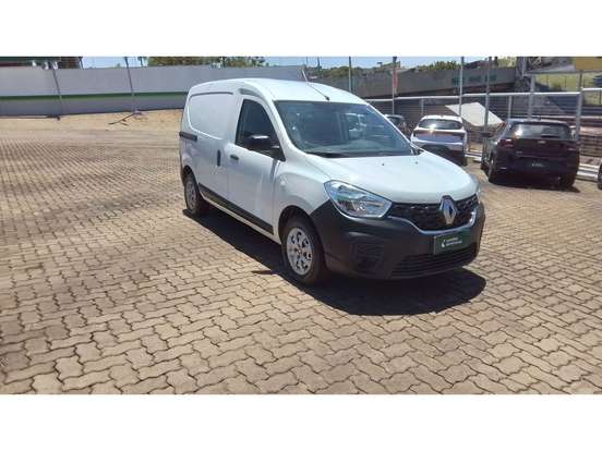 RENAULT-KANGOO-2024