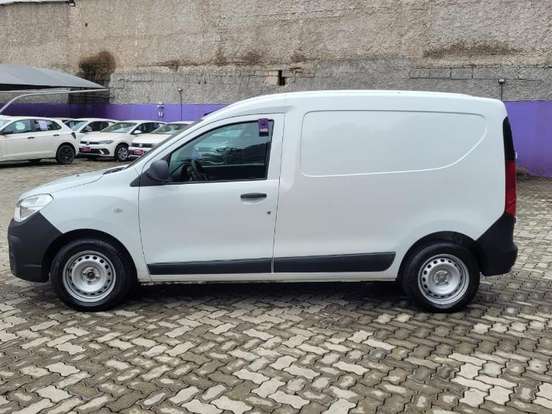 RENAULT-KANGOO-1.6 16V SCE FLEX ADVANCED MANUAL RENAULT-KANGOO-2025